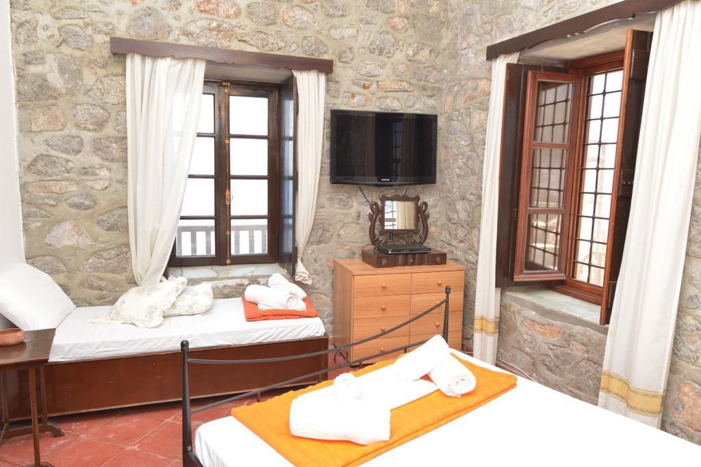 Villa Castello Ύδρα Δωμάτιο φωτογραφία